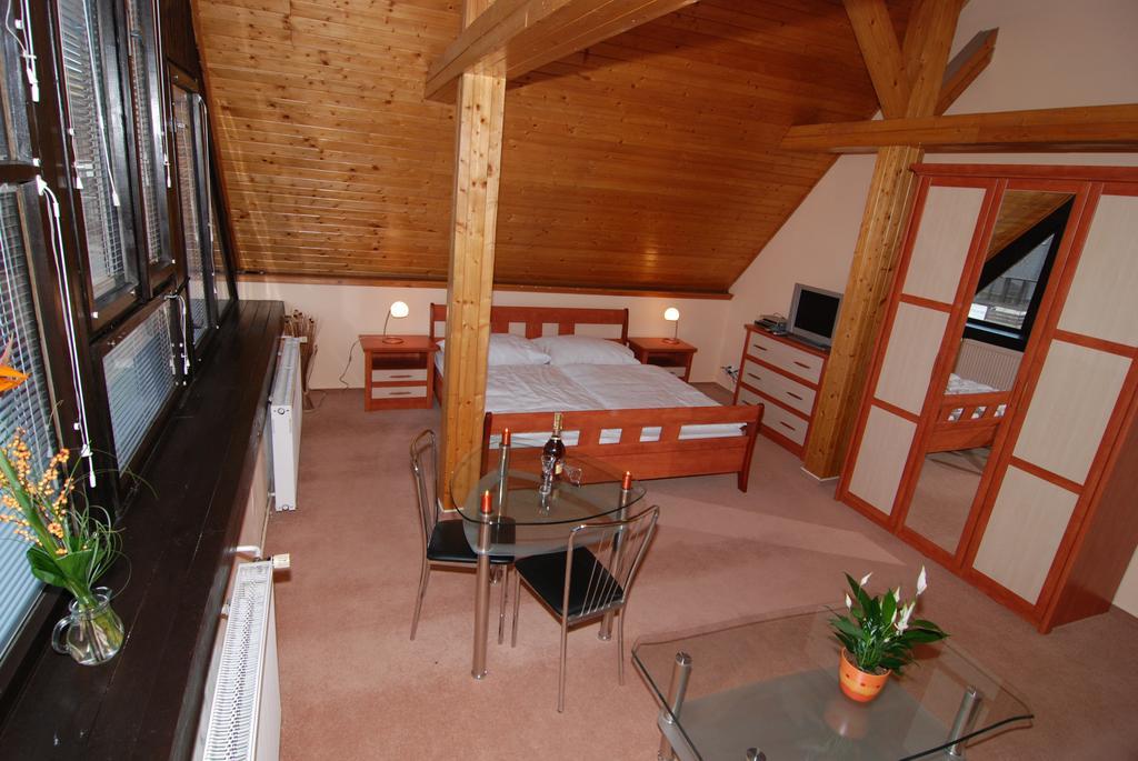 Apartmany Chodov Prag Rum bild
