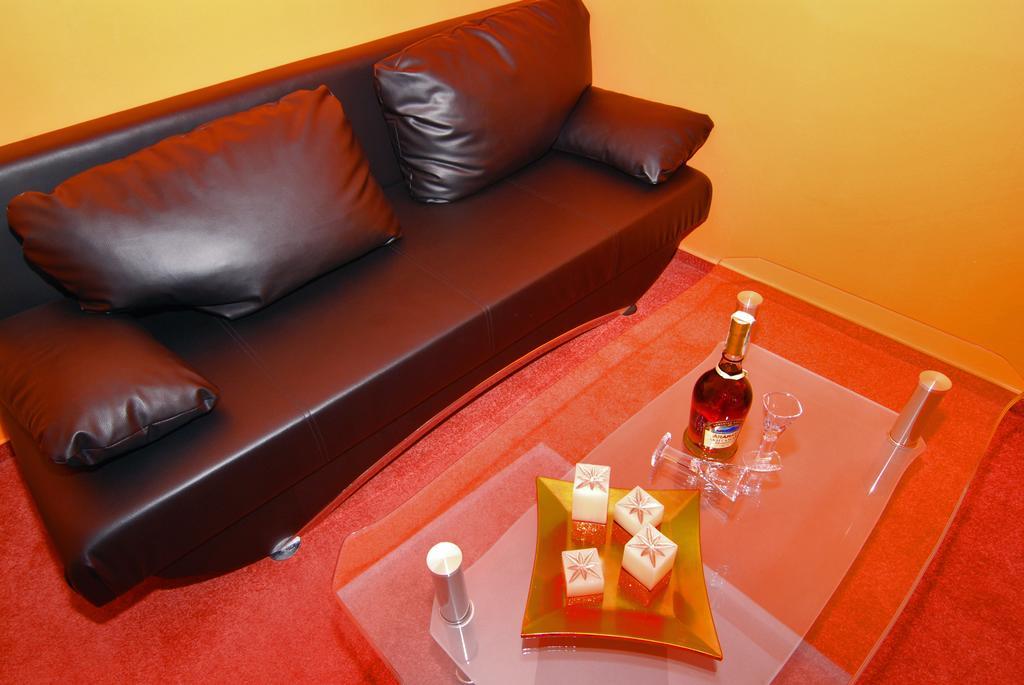 Apartmany Chodov Prag Rum bild