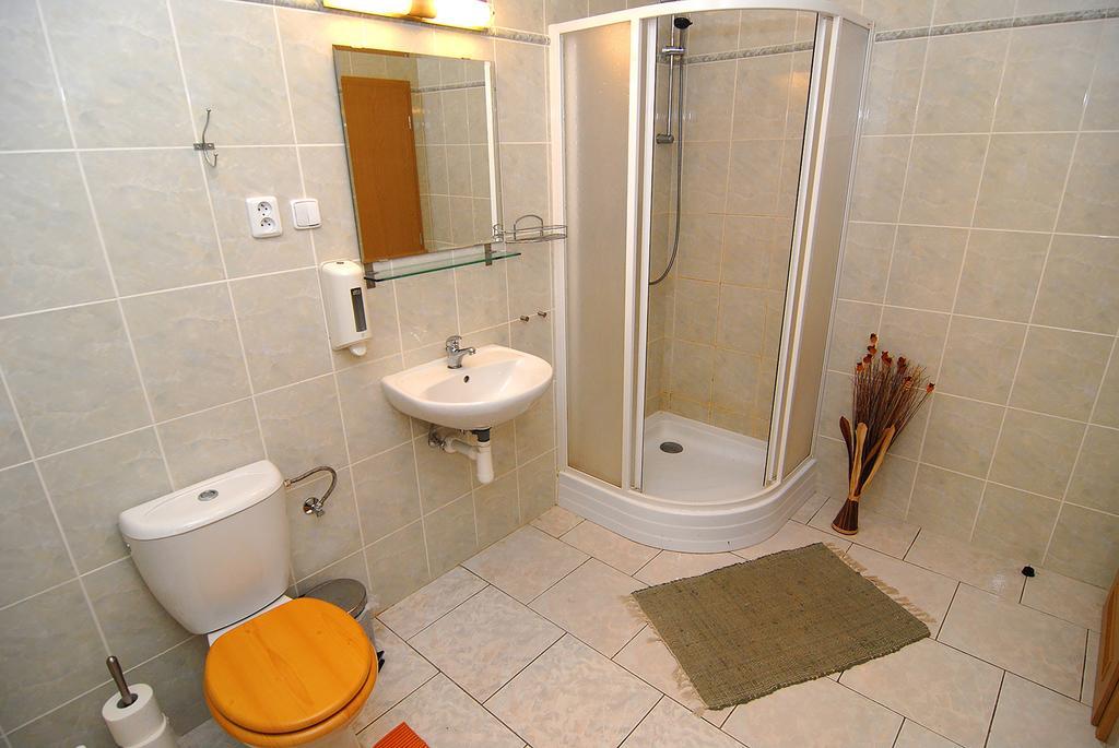 Apartmany Chodov Prag Rum bild