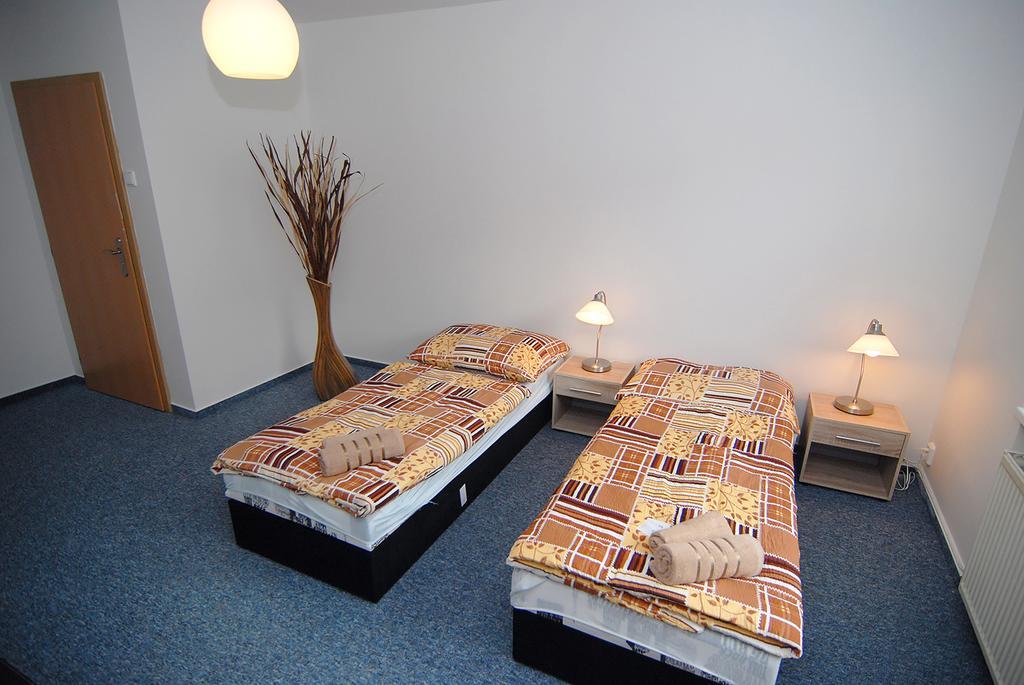 Apartmany Chodov Prag Rum bild