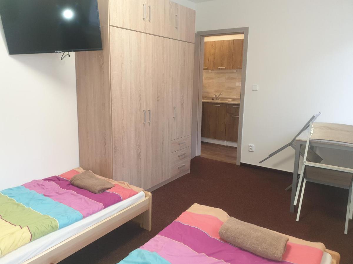 Apartmany Chodov Prag Exteriör bild